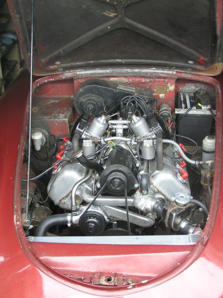 Daimler Dart SP250 engine 31st May 2014 at Broad Chalke