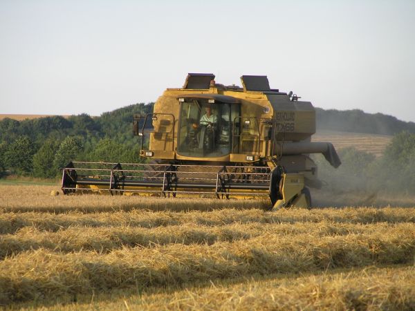 Combine harvester on 28th July 2006